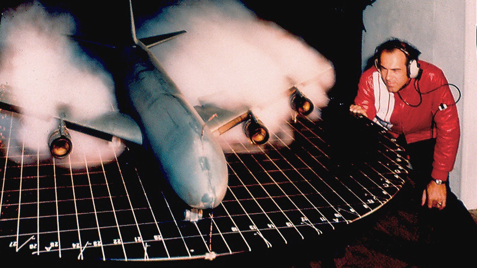 RB211 thrust reverser model test in No 1 Wing Hangar, 1973
